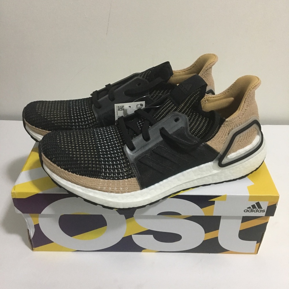 SOLD ADIDAS ULTRABOOST 19 RUNNING SHOES
